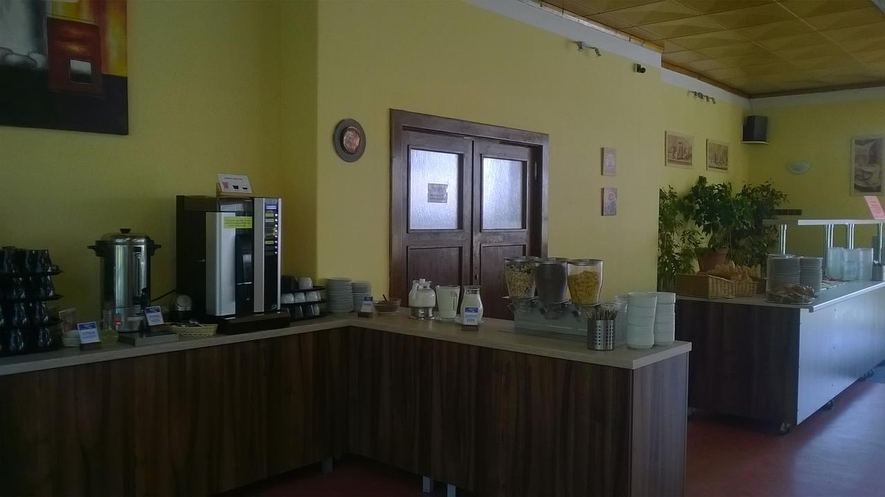Rekreacni Komplex Losinka Велке Лосіни Екстер'єр фото