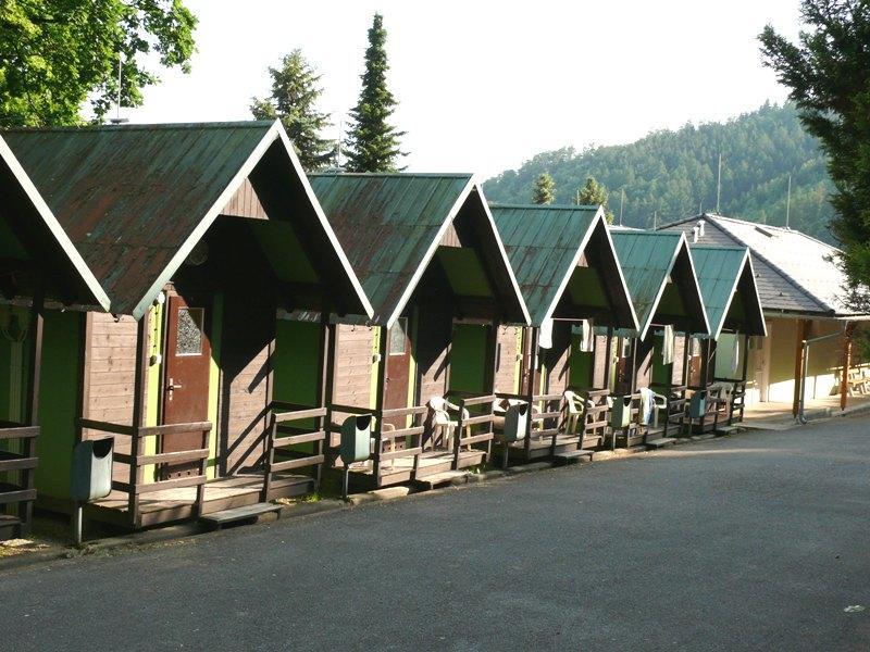 Rekreacni Komplex Losinka Велке Лосіни Екстер'єр фото
